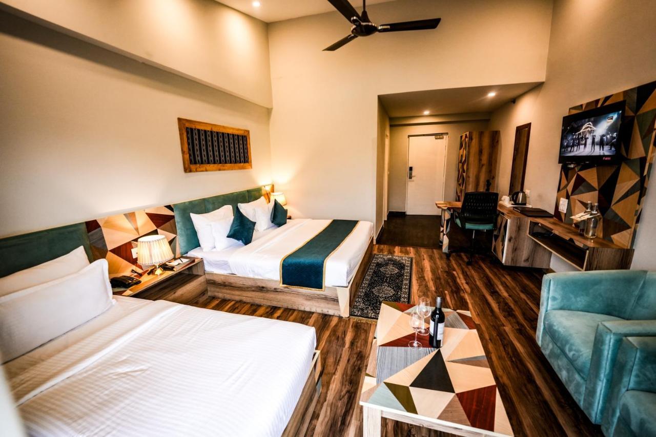 Hotel Square One By D'Polo Dharamshala Extérieur photo
