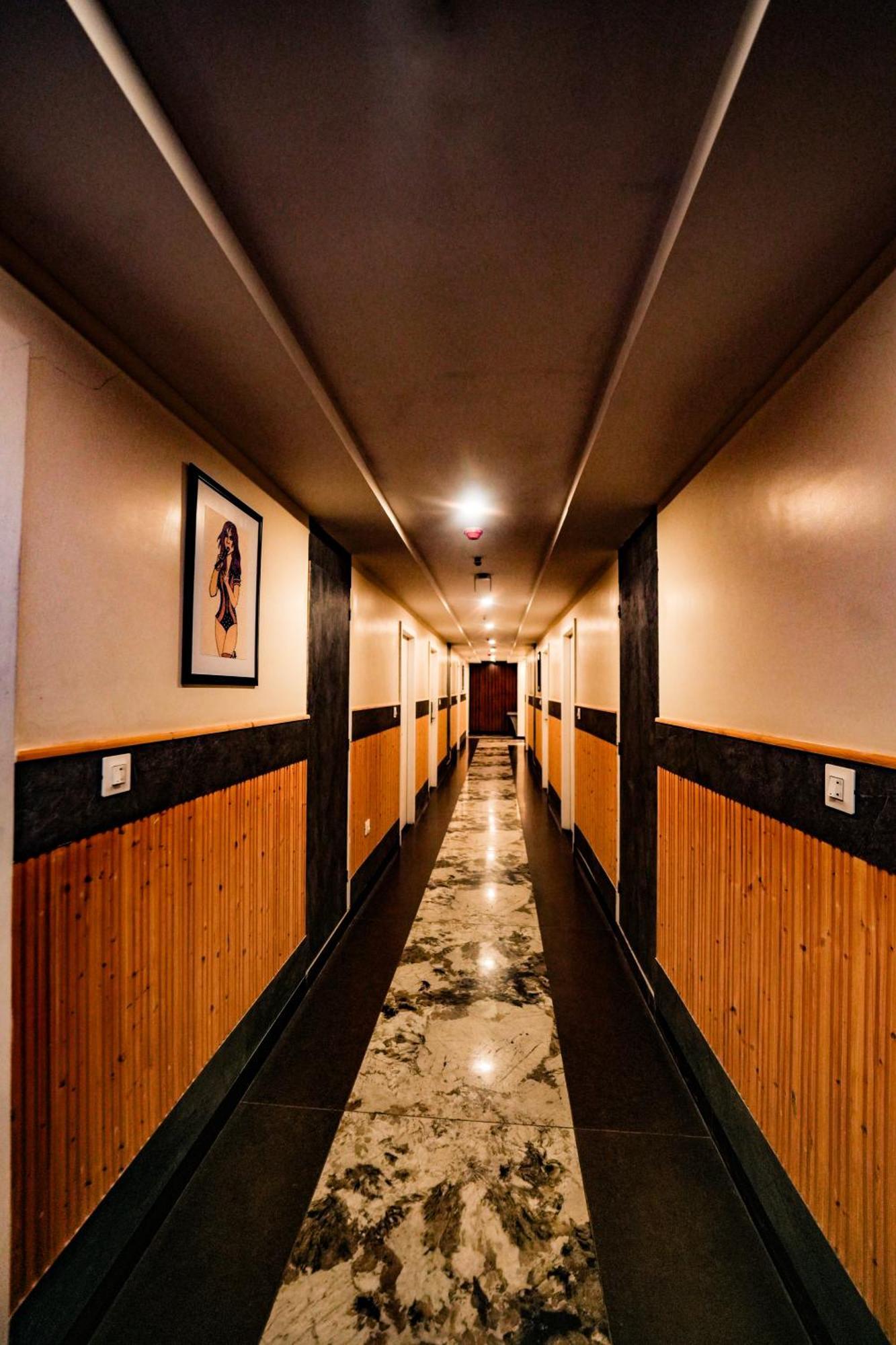 Hotel Square One By D'Polo Dharamshala Extérieur photo